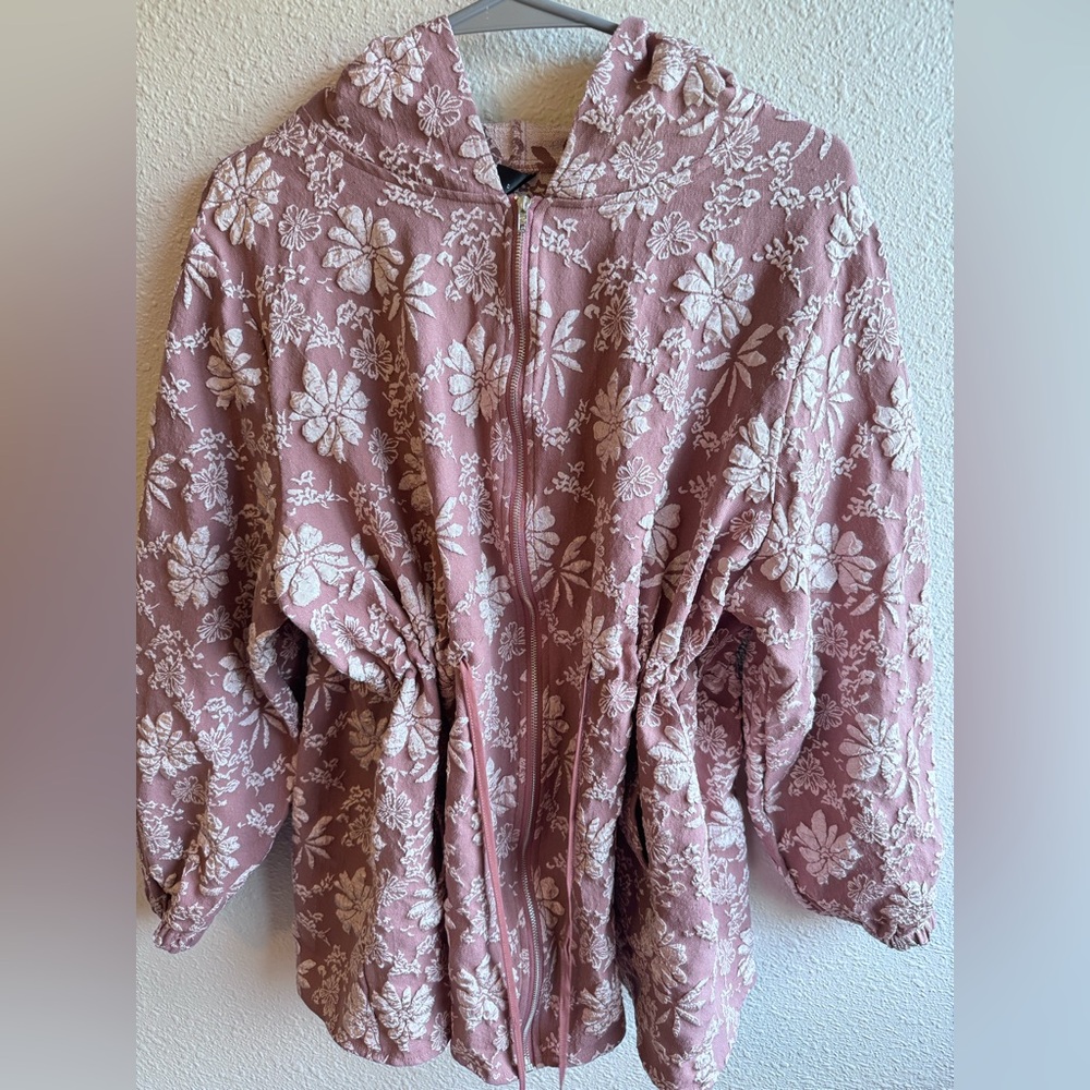 Floral Hooded Jacket in Rose and Light Pink